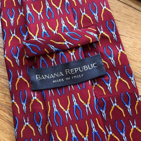 BANANA REPUBLIC MADE IN ITALY TIE - Picture 3 of 5
